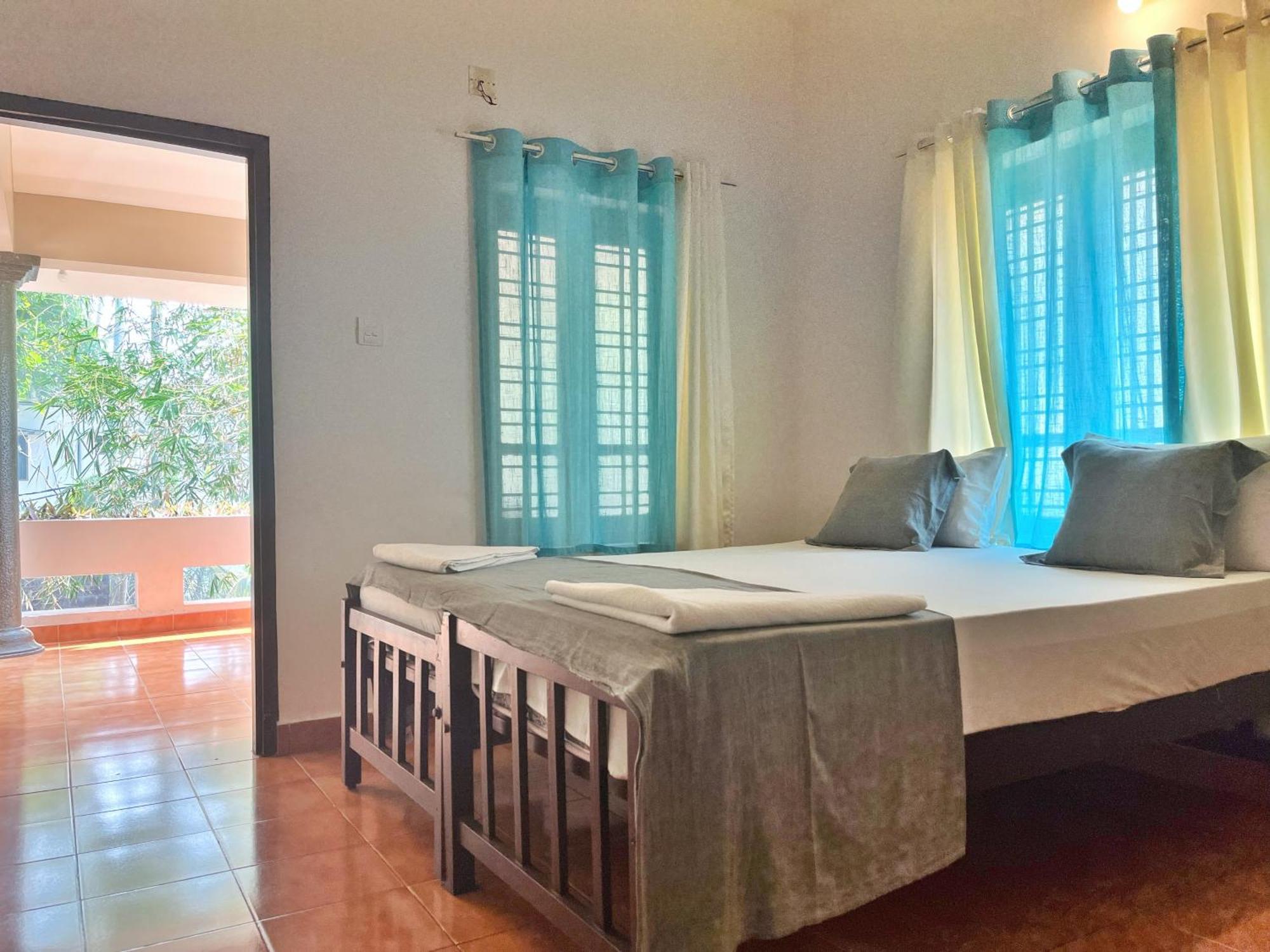 Bava Beach Resort & Retreat Center Варкала Экстерьер фото
