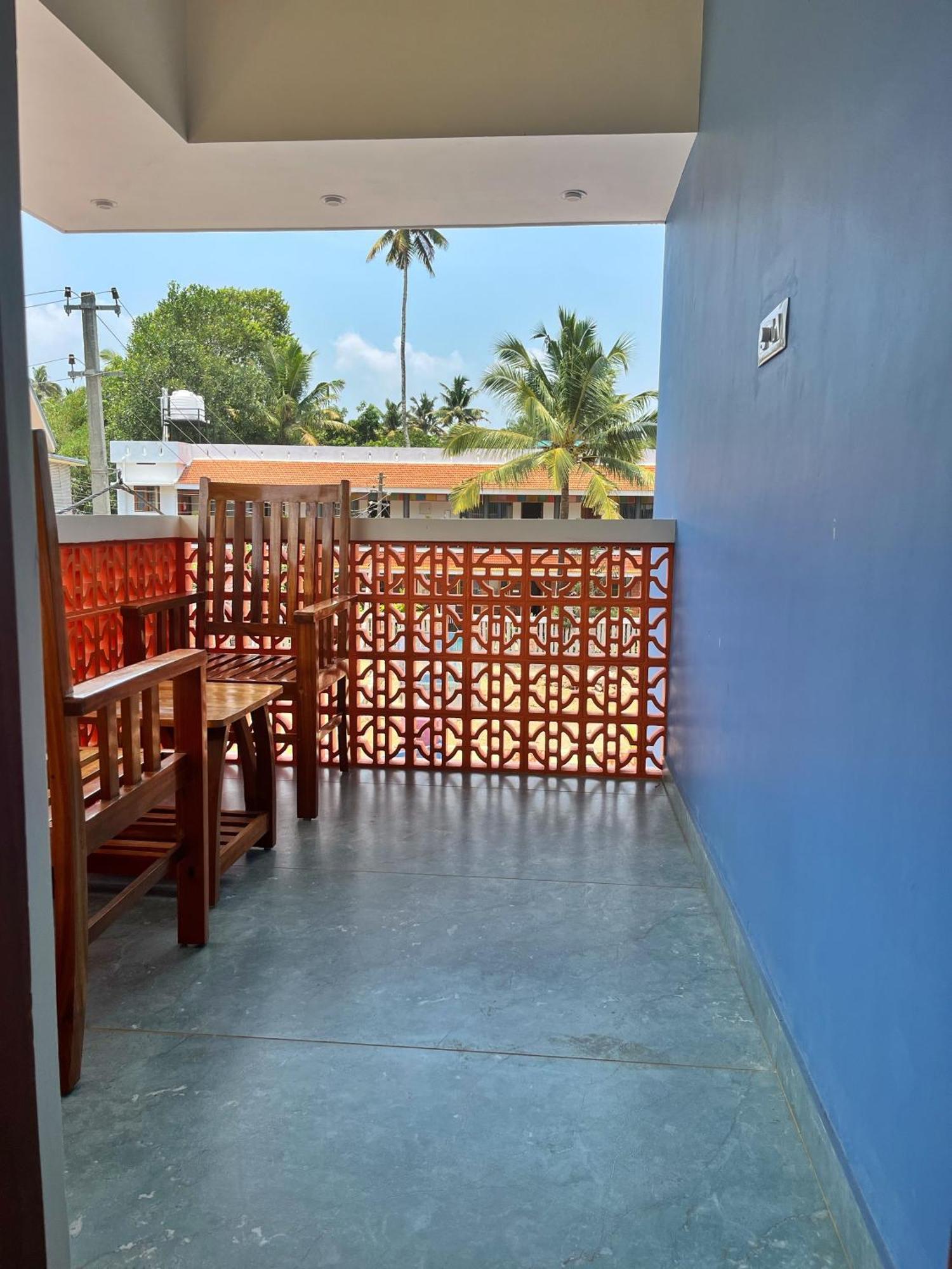 Bava Beach Resort & Retreat Center Варкала Экстерьер фото