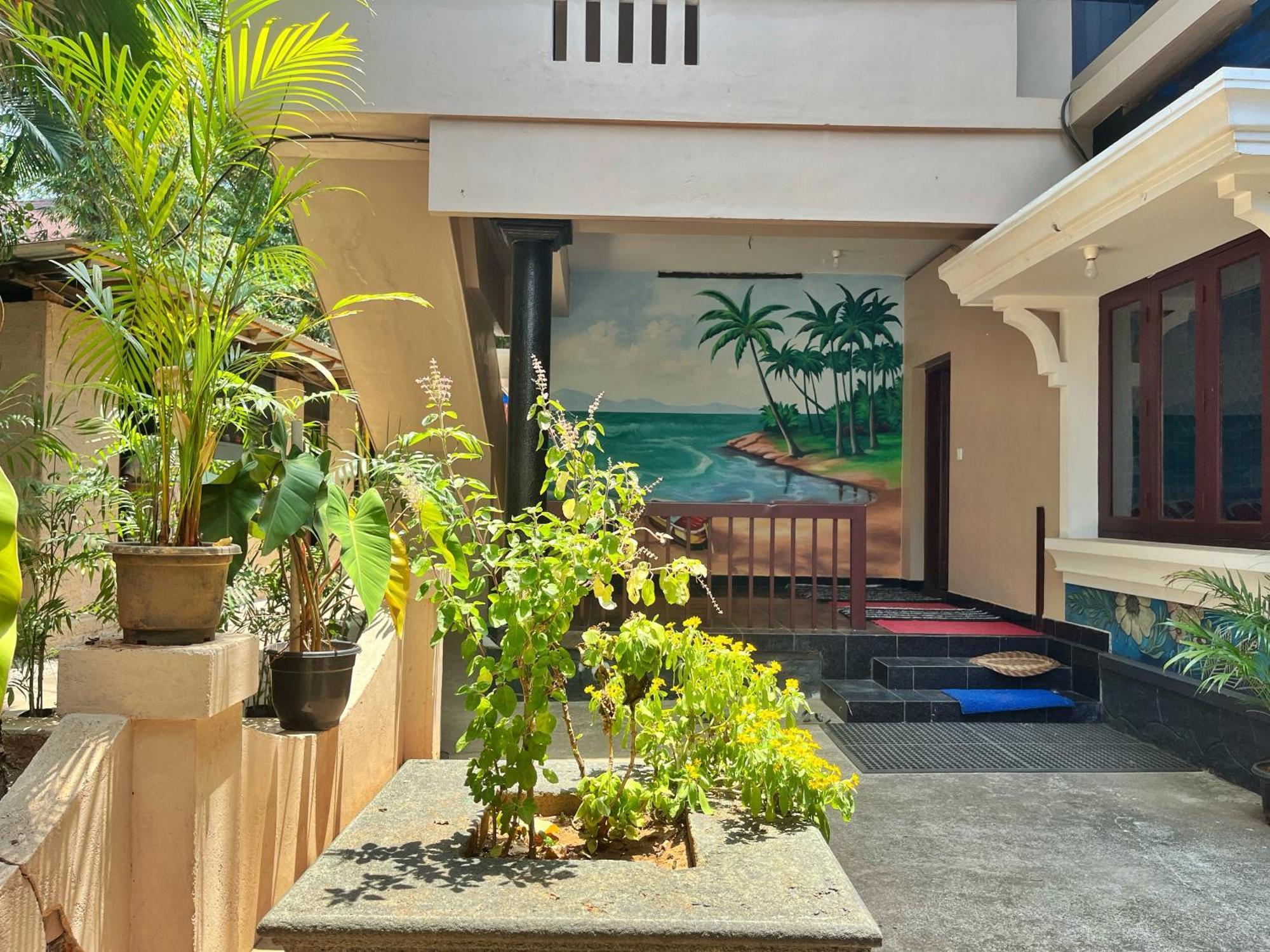 Bava Beach Resort & Retreat Center Варкала Экстерьер фото